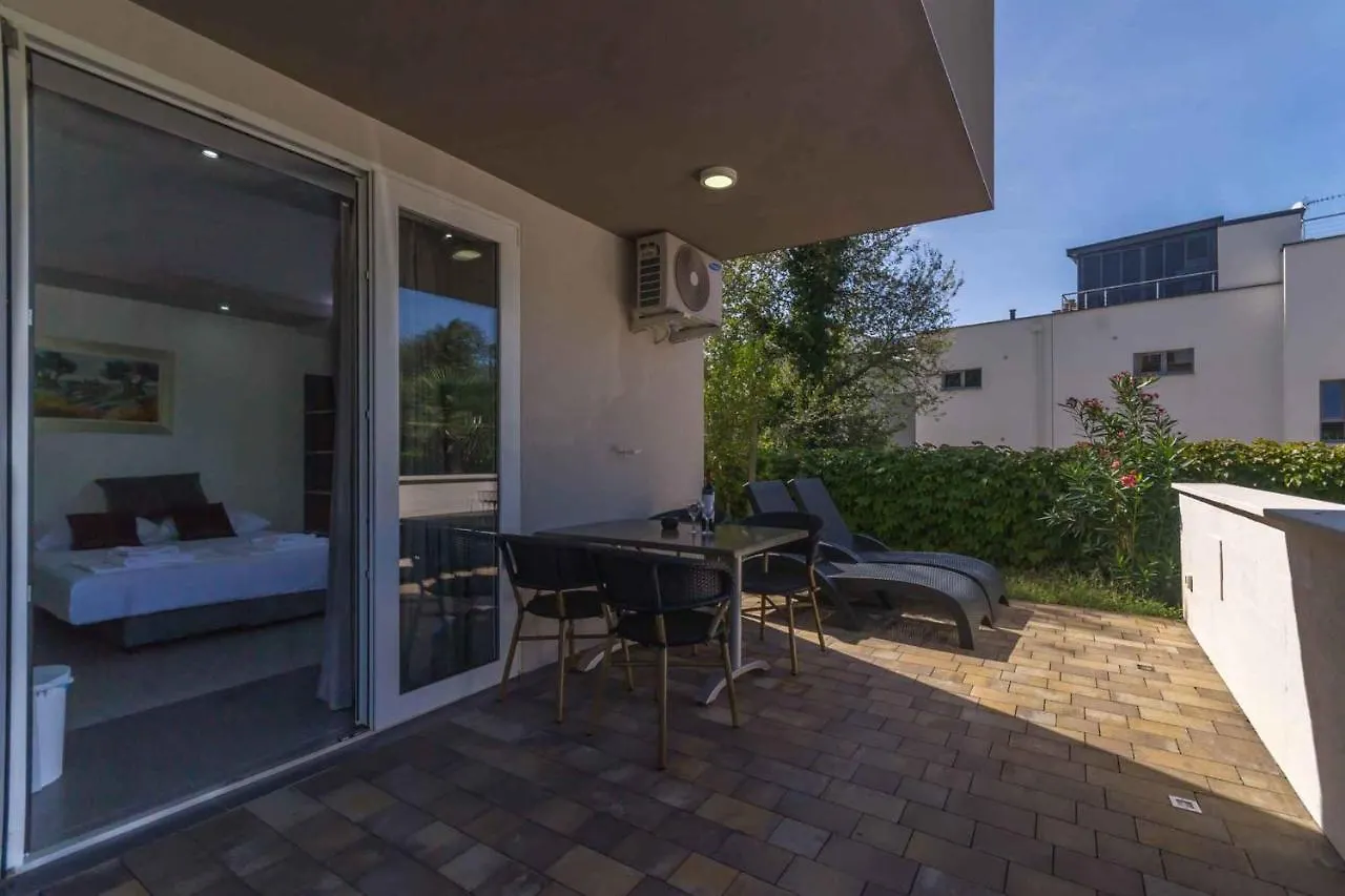 Apartments In Njivice/Insel Krk 13314