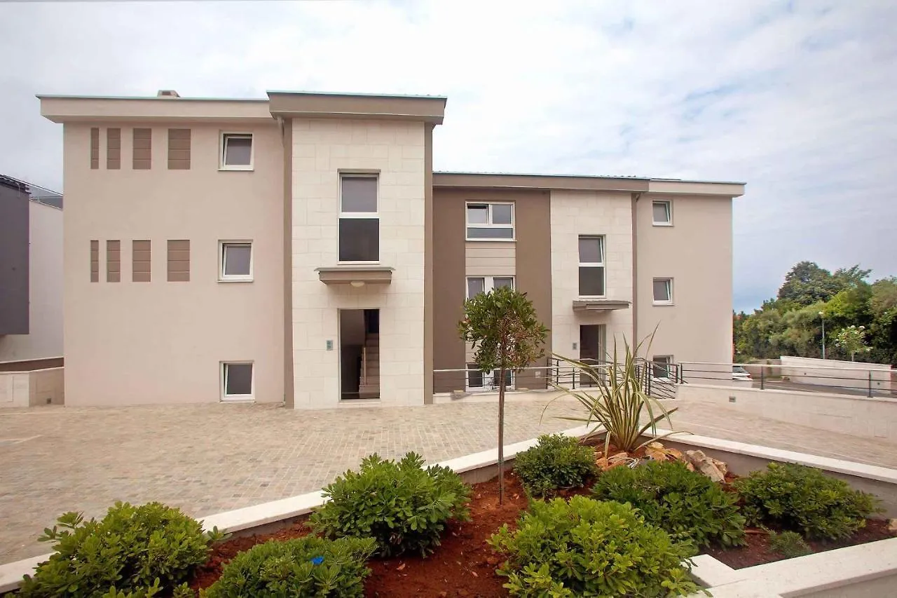 Apartments In Njivice/Insel Krk 13314 Croatia